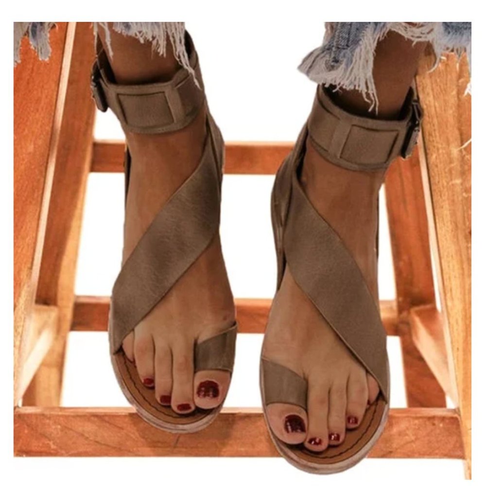 Tildashoes flat buckle sandals